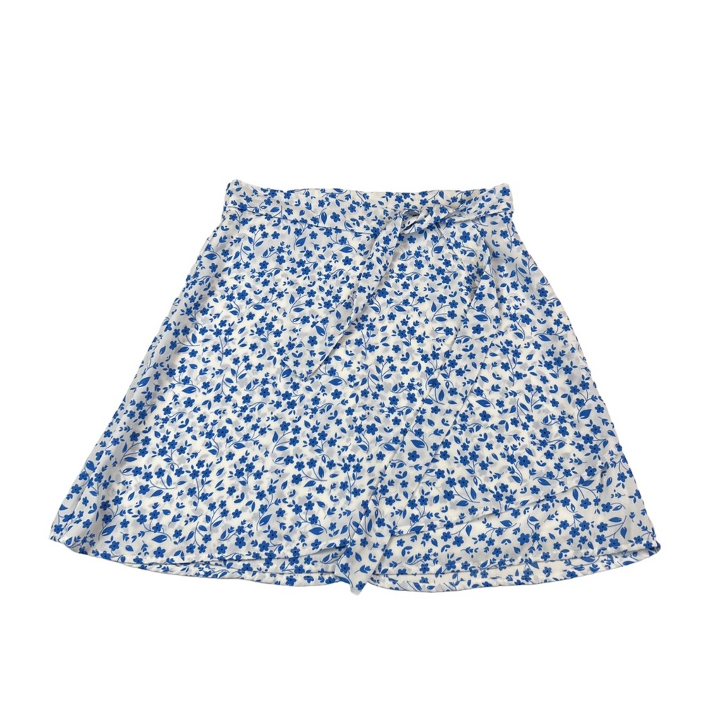 Francesca’s Mi Ami Floral Blue and White Mini Skirt, Size XS